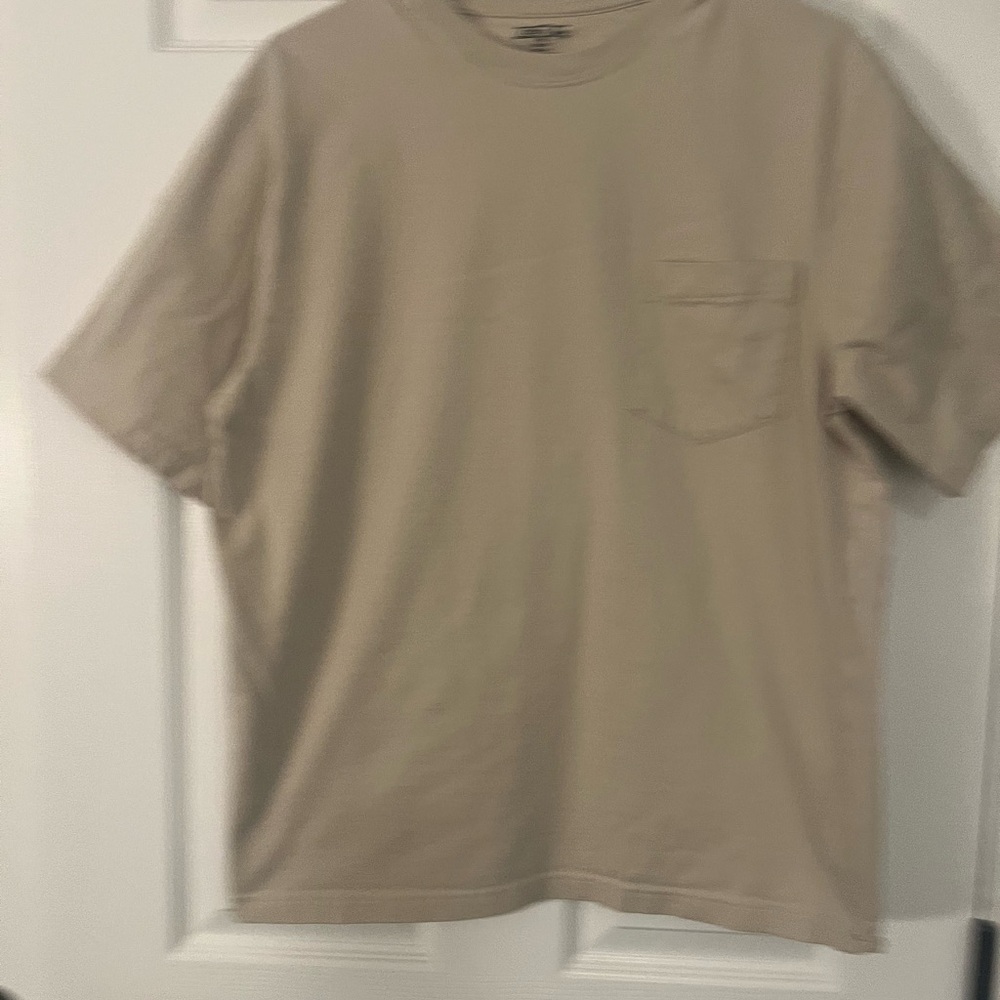 Keeler Bay Khaki Pocket T Shirt 100 Percent Cotton Size Medium